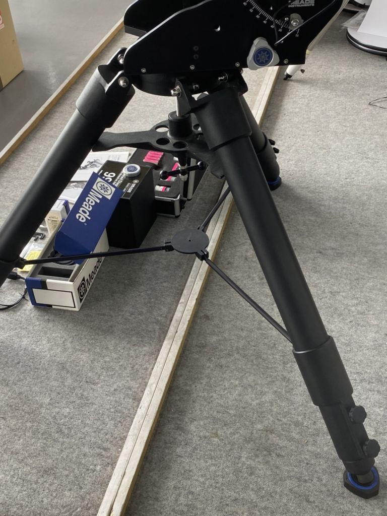 Thumbnail: 【完売】【中古品】MEADE  LX600-25ACF 赤道儀ウェッジ フルセット