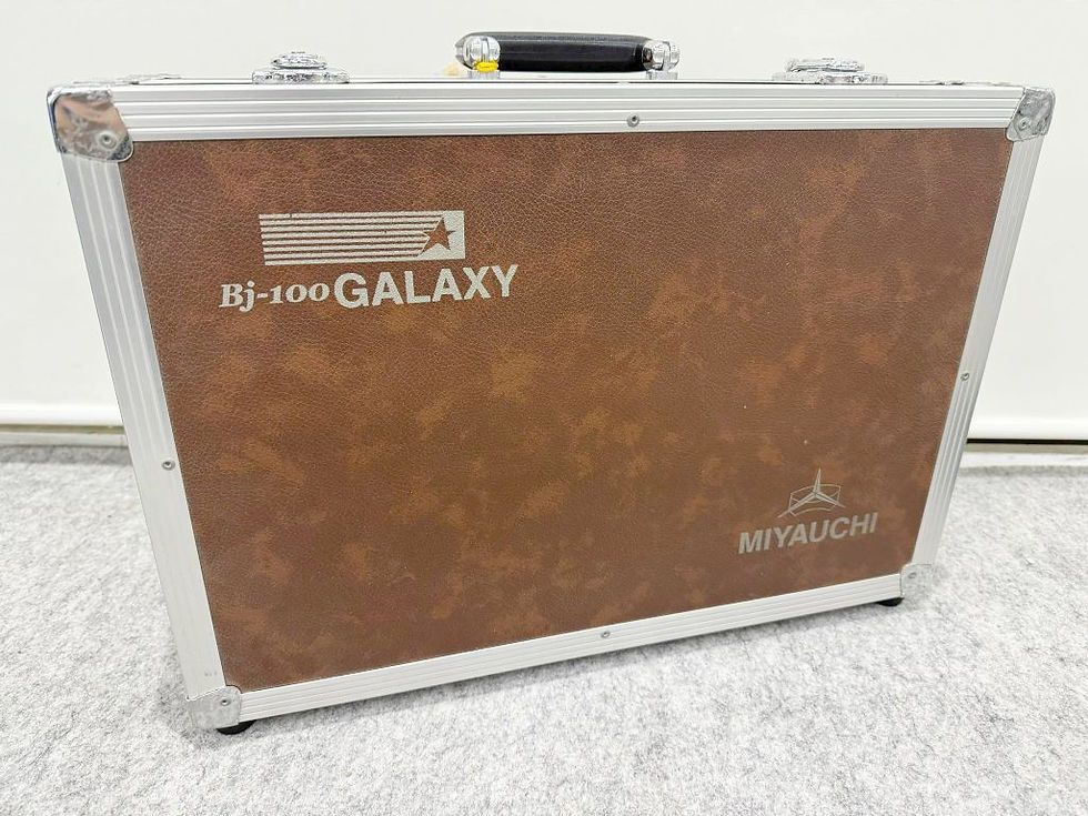 サムネイル： 【完売】【中古品】宮内光学　BJ-100RBフローライト対空双眼鏡セット