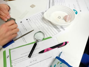 Popis vzorků minerálů a hornin