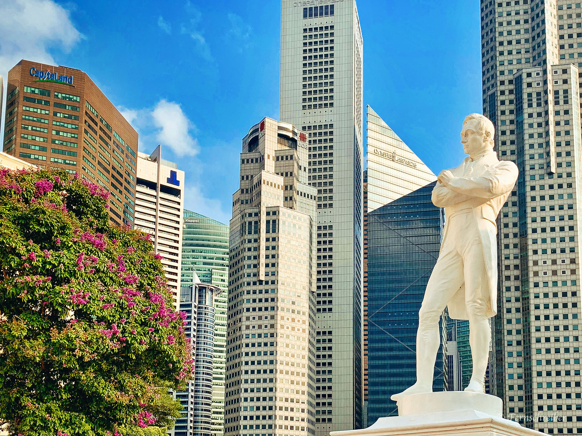 in Richtung Marina Bay
