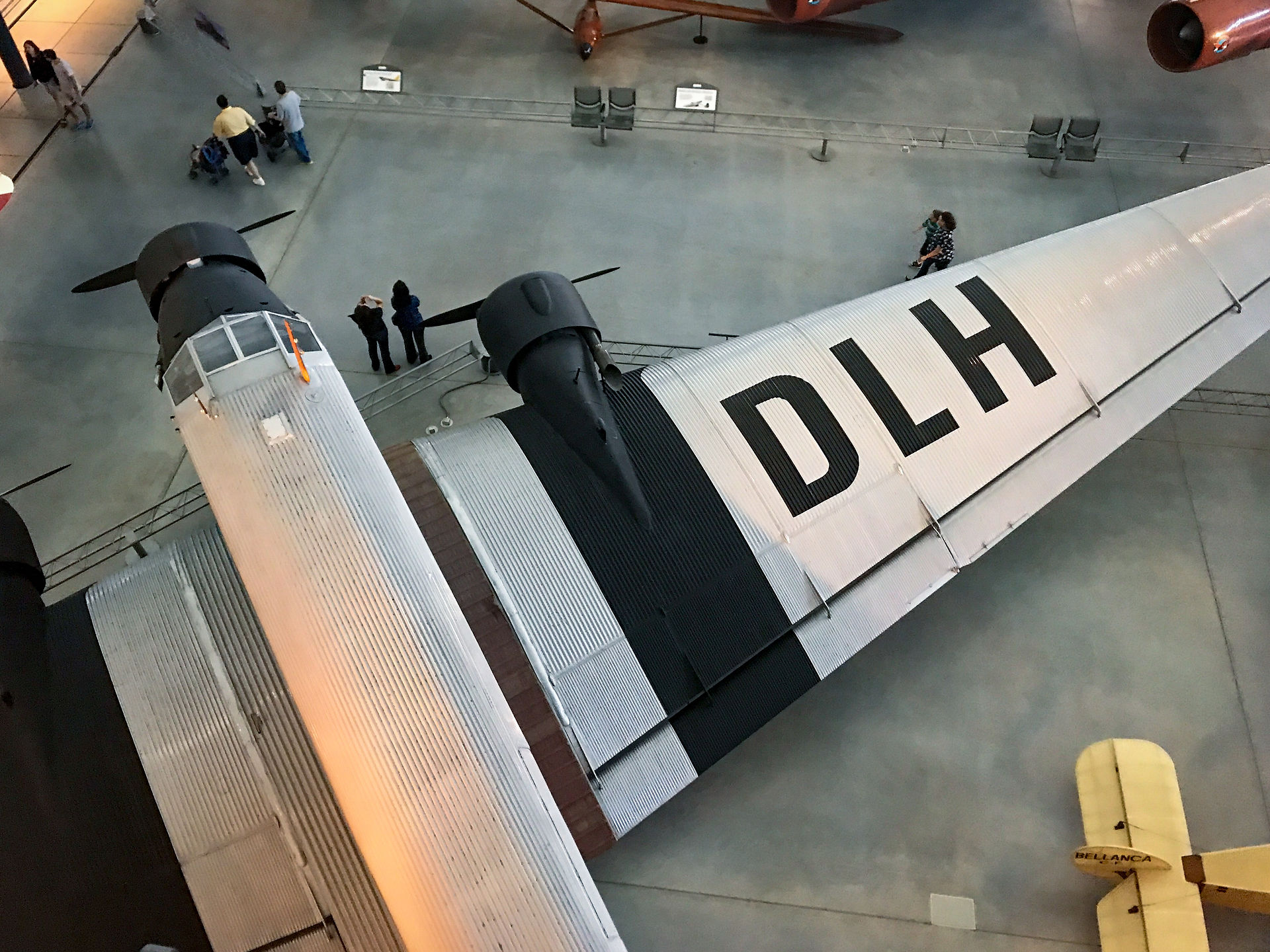 Eine alte Lufthansa JU-52
