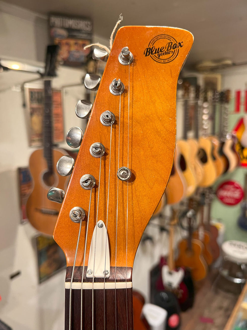 Thumbnail: Bluebox Geetars Origin Blonde