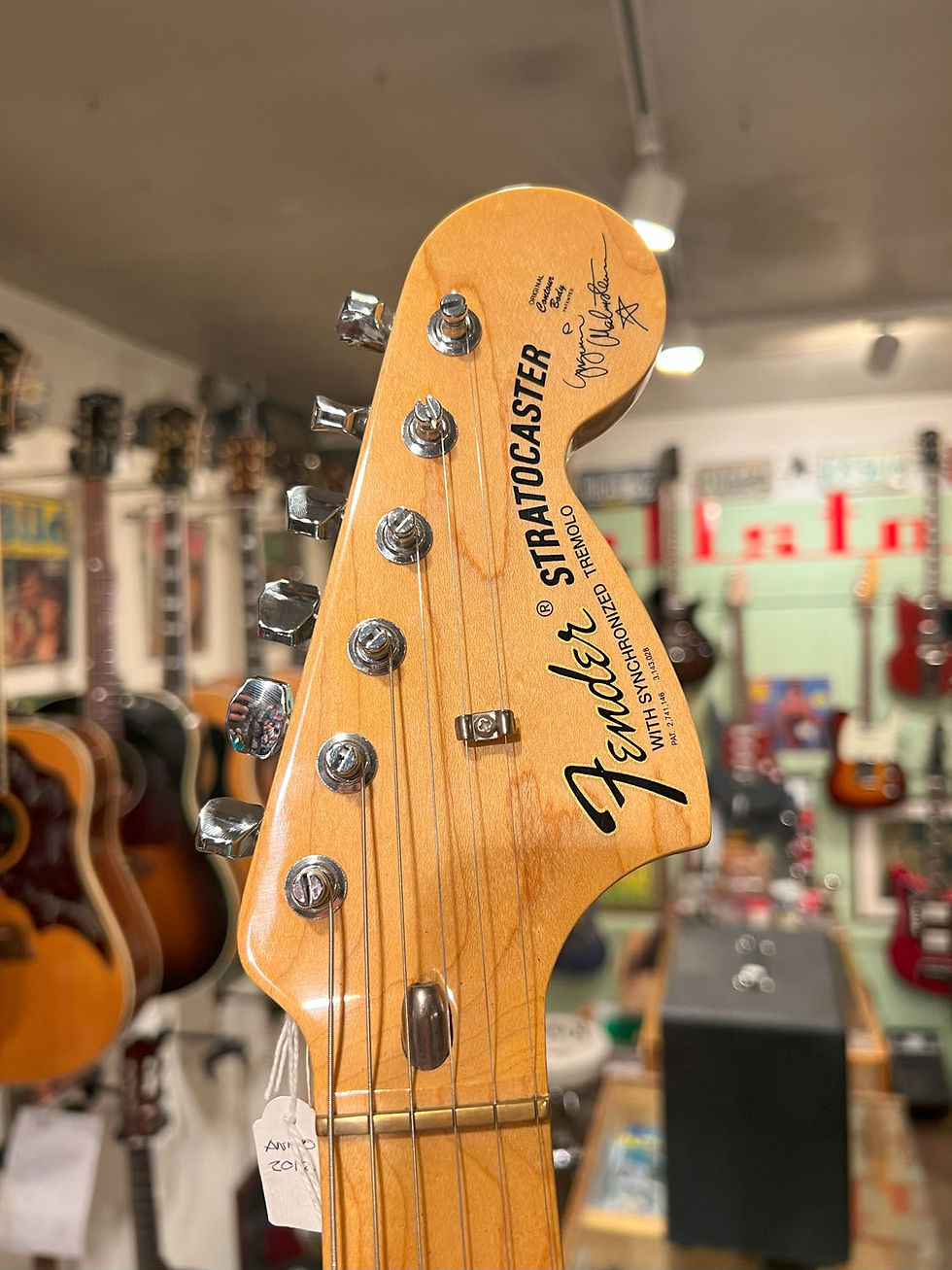 Thumbnail: Fender Stratocaster Yngwie Malmsteen Signatur