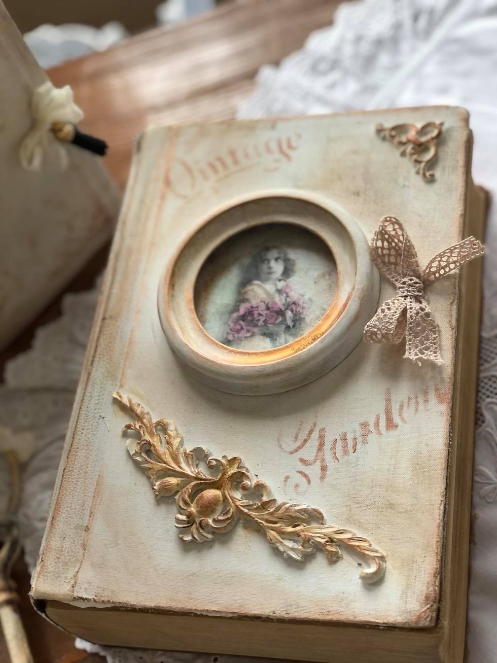 Miniatura: Postarzana książka Shabby chic gruba