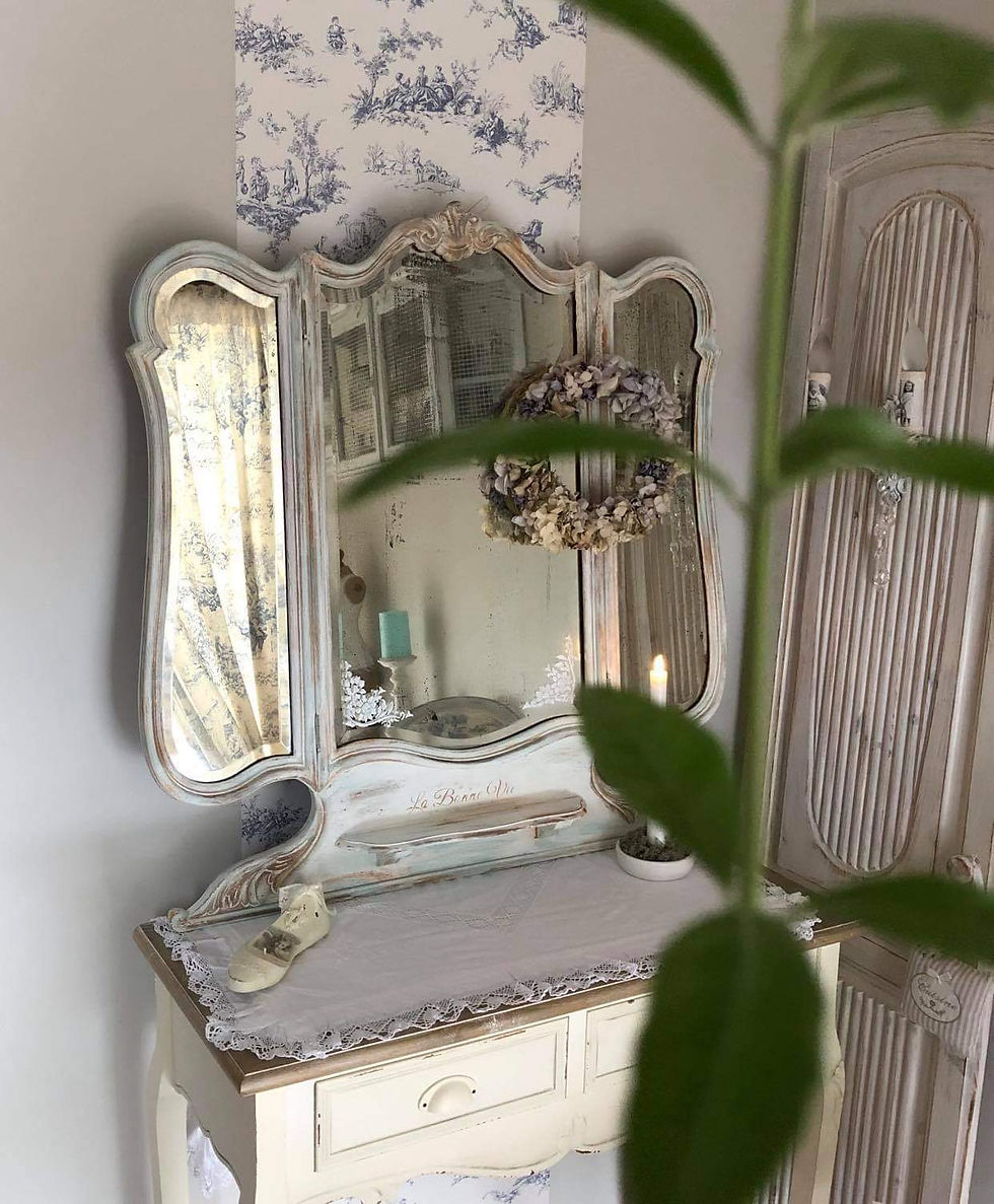Lustro trzyskrzydłowe Shabby chic