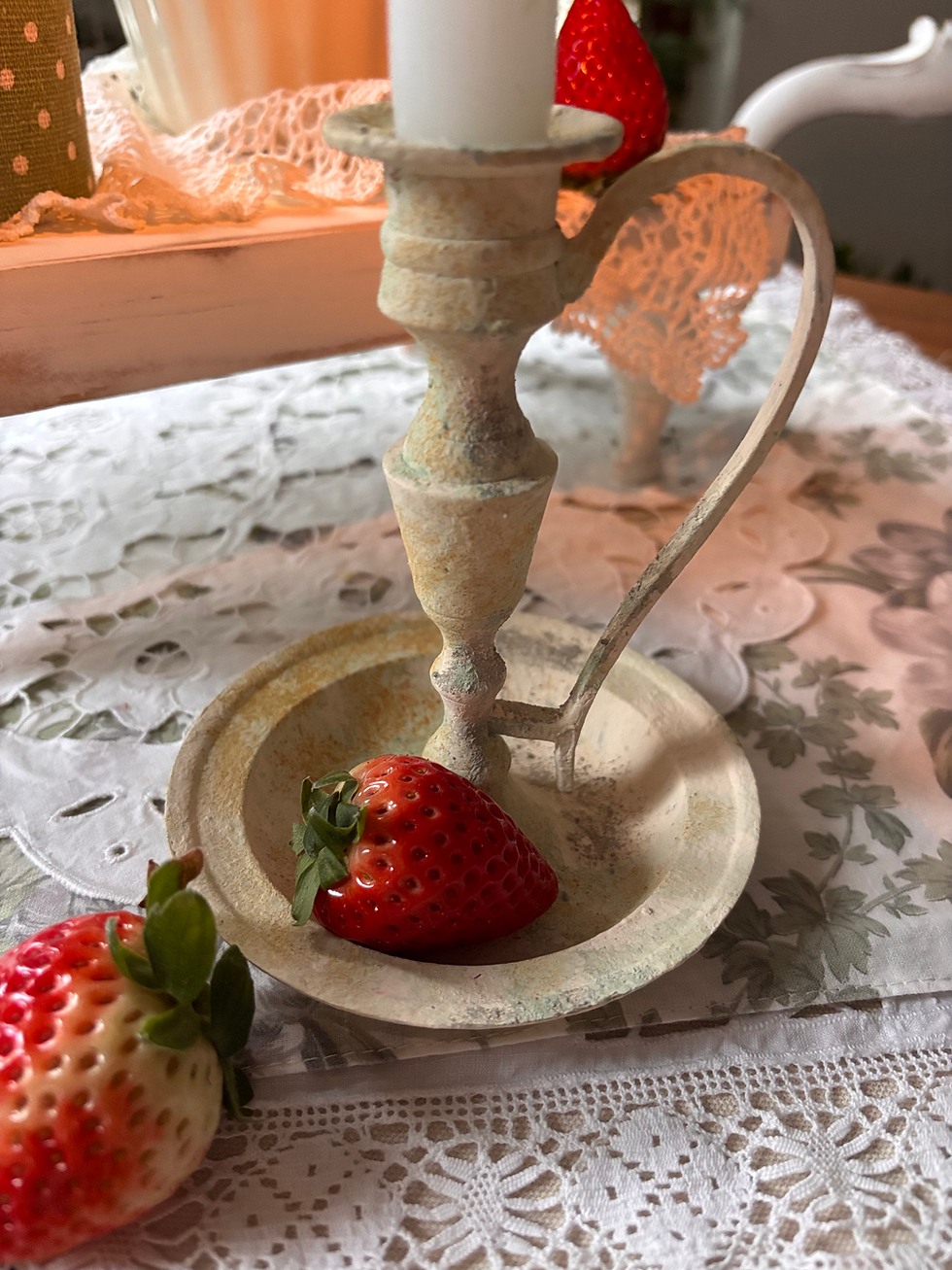Miniatura: Świecznik mosiądz