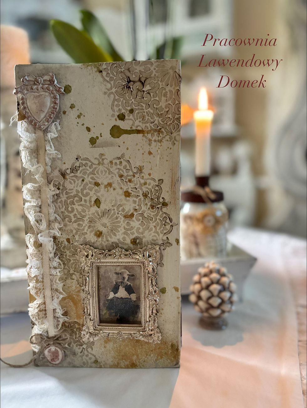 Książka w Shabby chic okładce