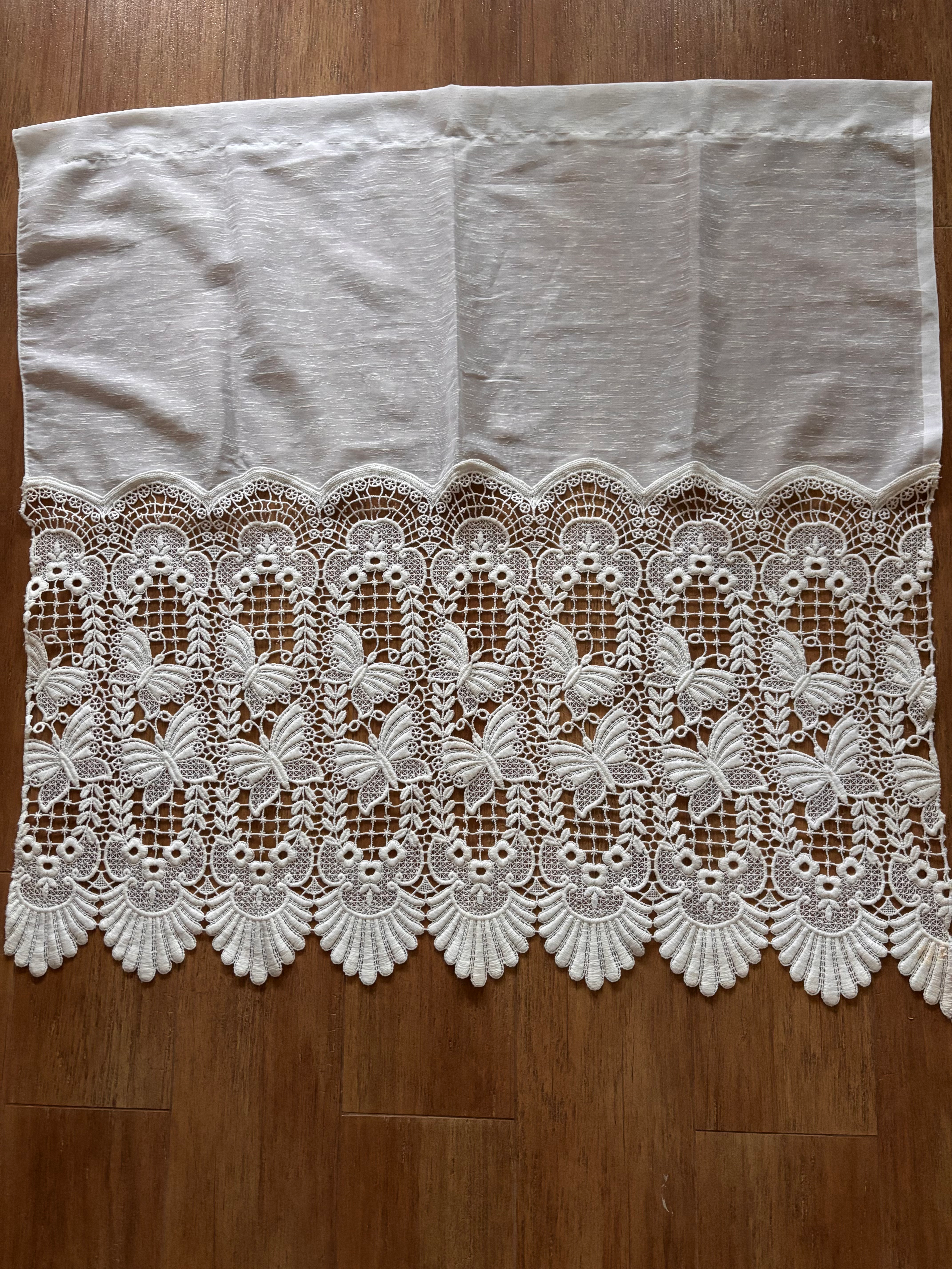 Firaneczka z bordiurą i 🦋🦋🦋