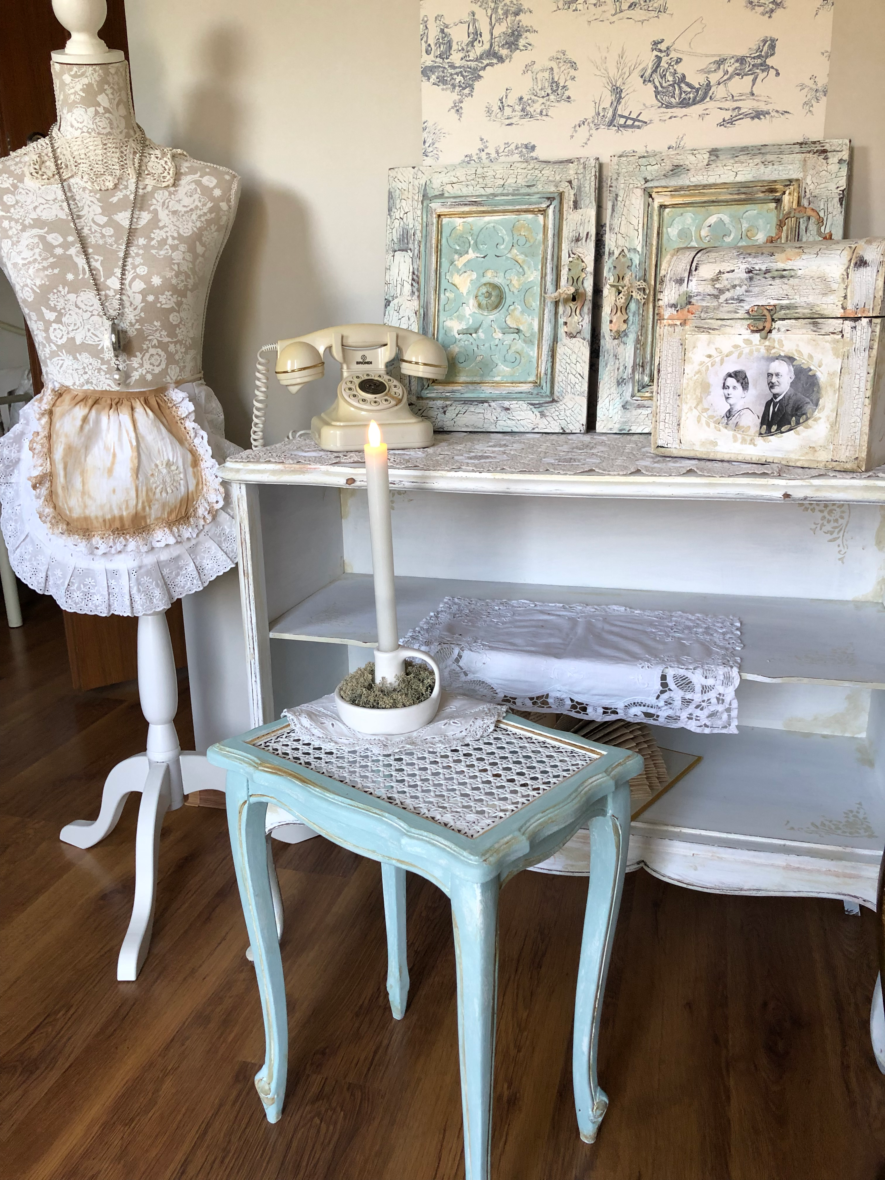 Stolik ludwikowski mini