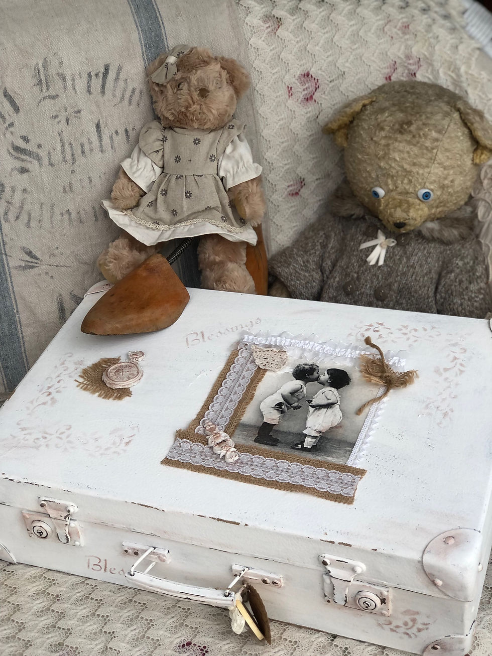 Miniatura: Walizka Shabby chic