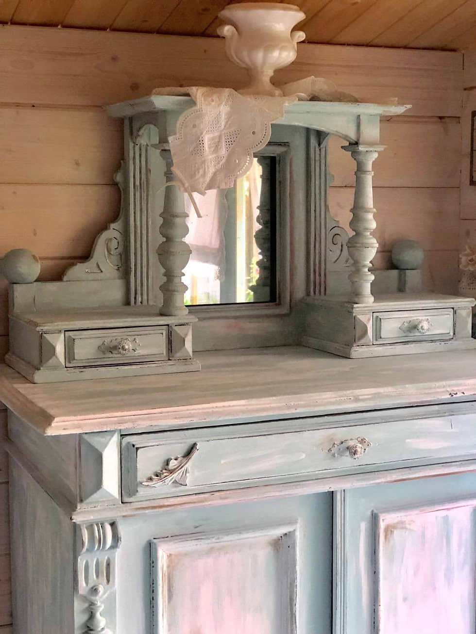 Miniatura: Kredens, toaletka z nadstawką
