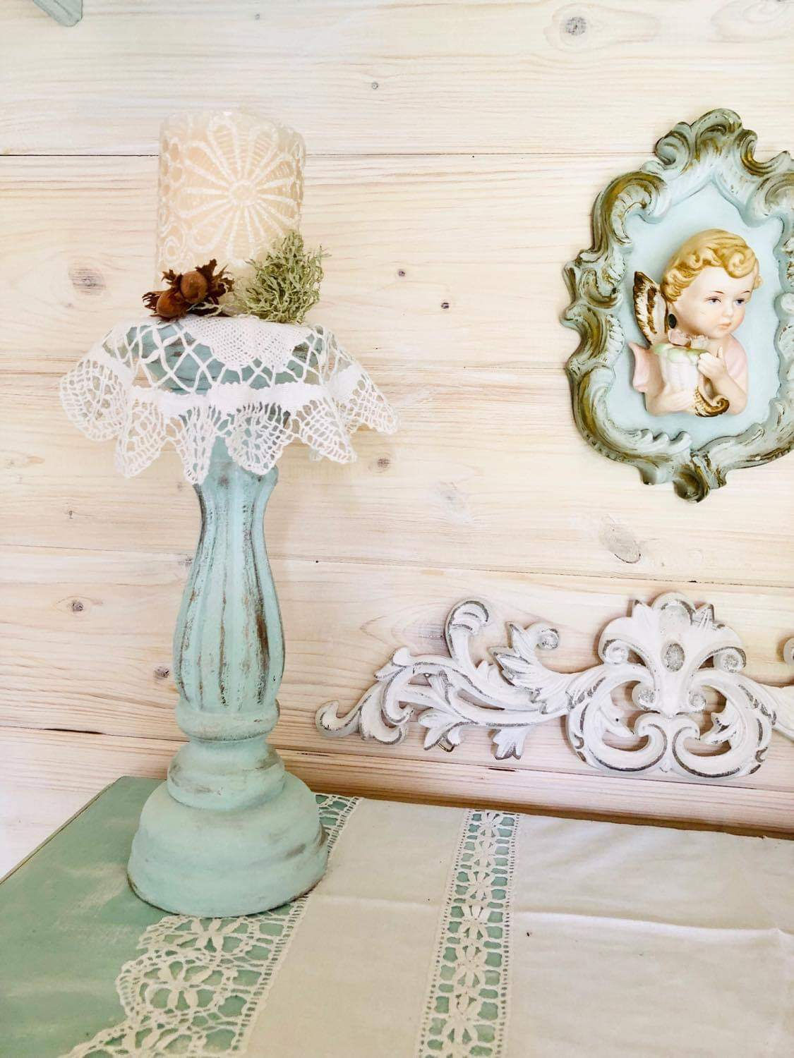 Nostalgiczny świecznik