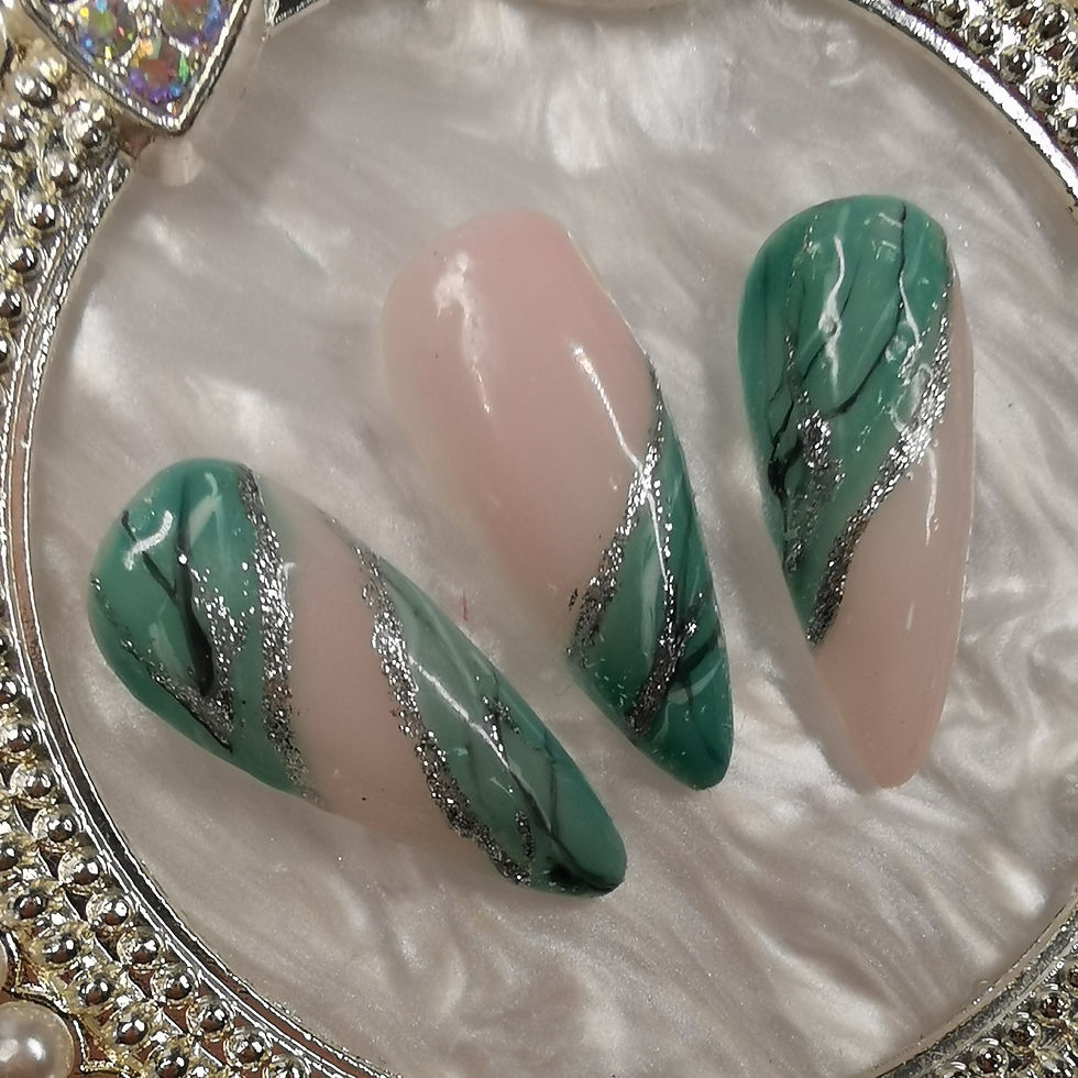 Miniaturbild: Marble Stone Kurs