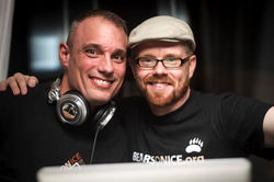 578633_469738366390624_1628506875_n