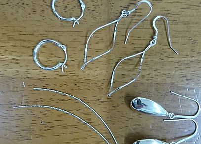 ピアス