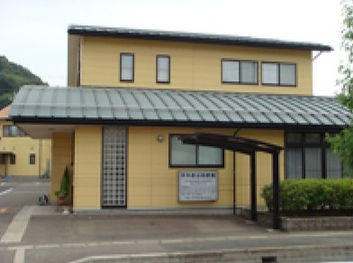 平井皮ふ科医院外観
