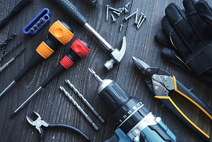 プロの方からDIYまでいろいろな工具を取り揃えています