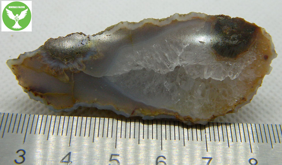 Miniatura: Achát  Levín   ( Agate )