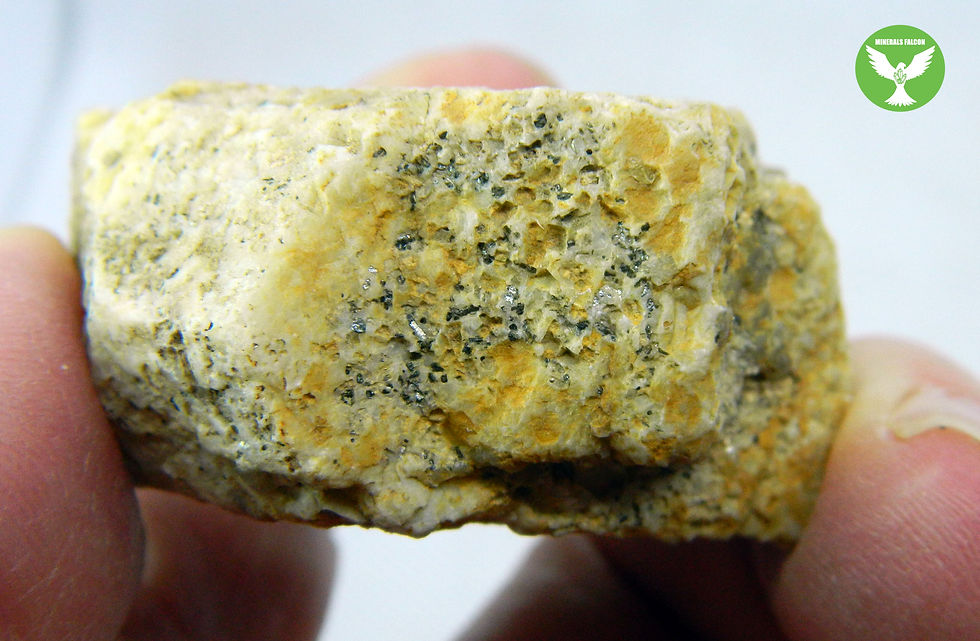 Miniatura: Ortoklas - Hory u KV (ENg: Orthoclase)