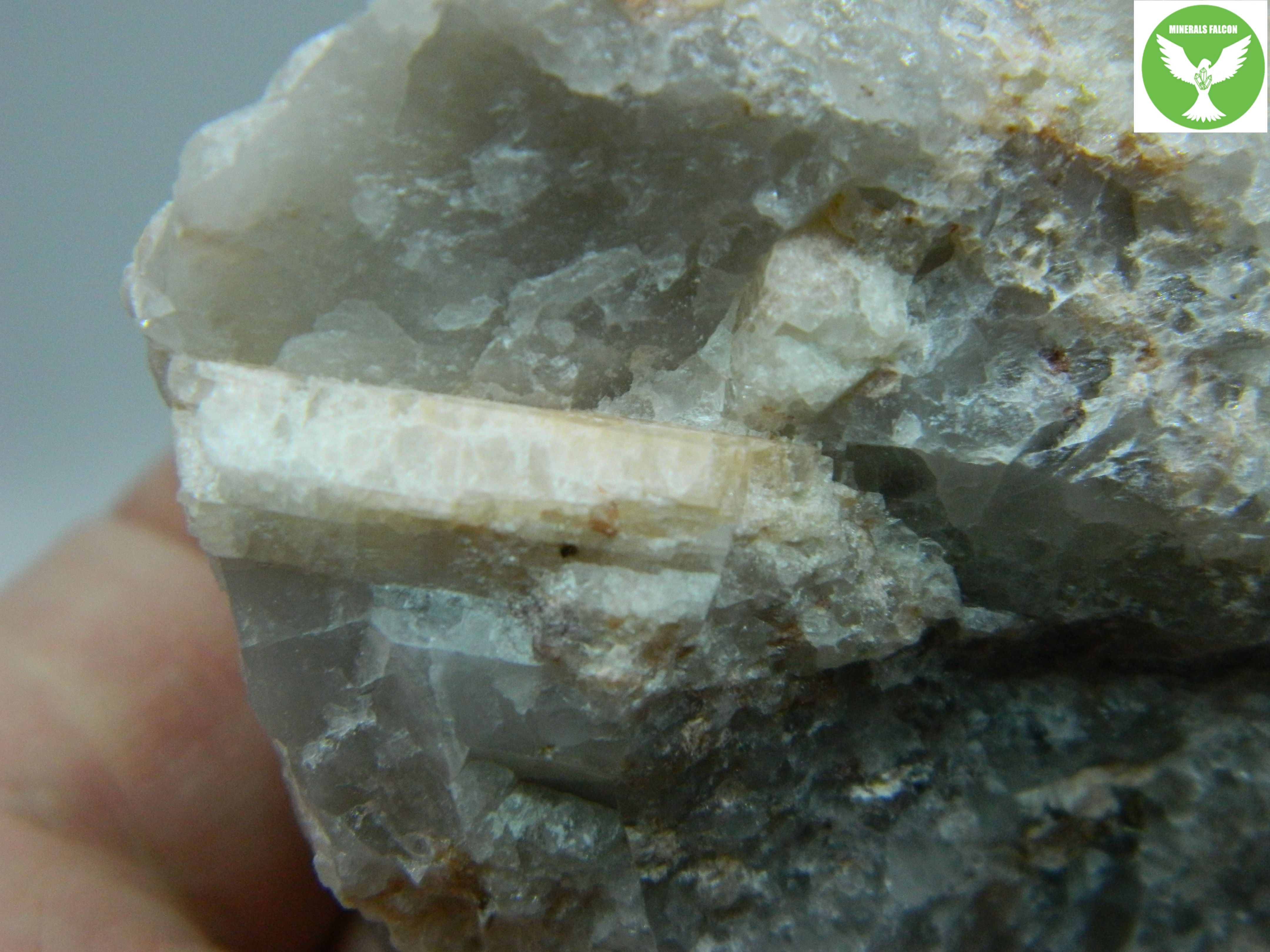 Beryl - Živcový lom, Horní Slavkov (Eng: Beryl)