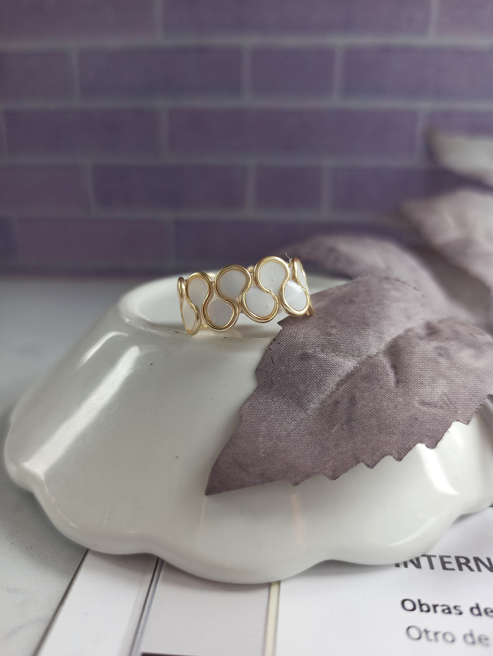 Miniatura: Anillo espiral esmaltado