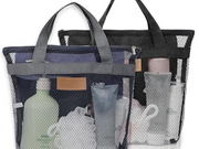 10 Accessori utili per portare bagnoschiuma e vestiti puliti nelle docce del campeggio