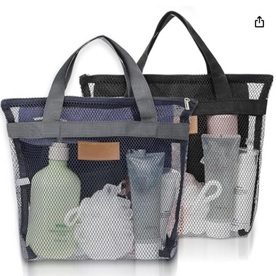 10 Accessori utili per portare bagnoschiuma e vestiti puliti nelle docce del campeggio