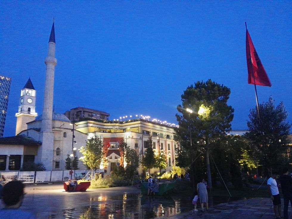 tirana piazza skanderberg