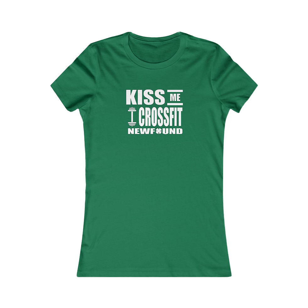 KISS ME - Women's Favorite Tee