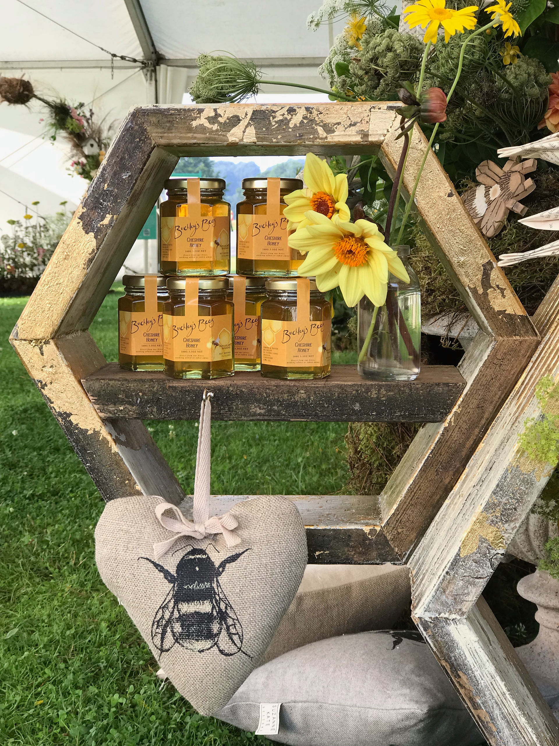 RHS Tatton Flower Show 2021 Bee Friendly Bee Kind exhibit by Jacqui O