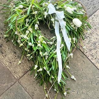 Living White Muscari bulb heart-shaped wreath. The heart was created by Jacqui O from Nantwich Cheshire.