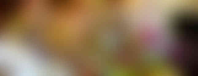 Cheshire grown Bee Friendly sustainable wedding flower table decor