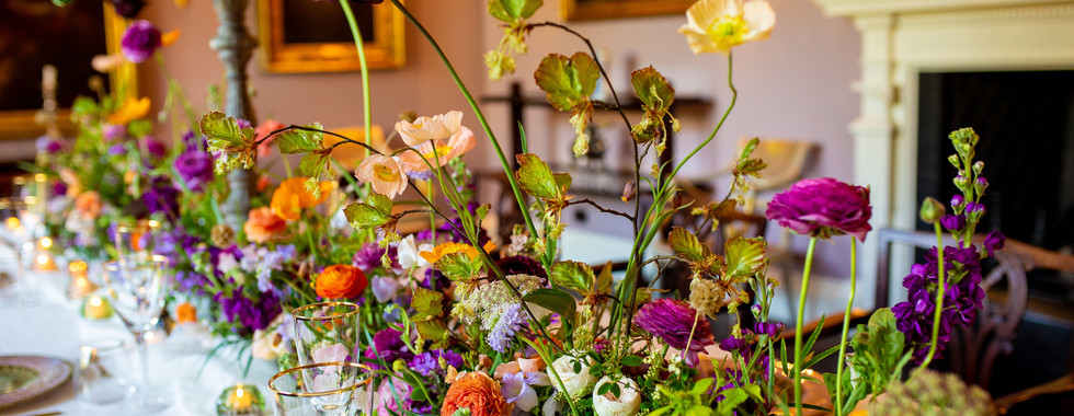 Cheshire grown Bee Friendly sustainable wedding flower table decor