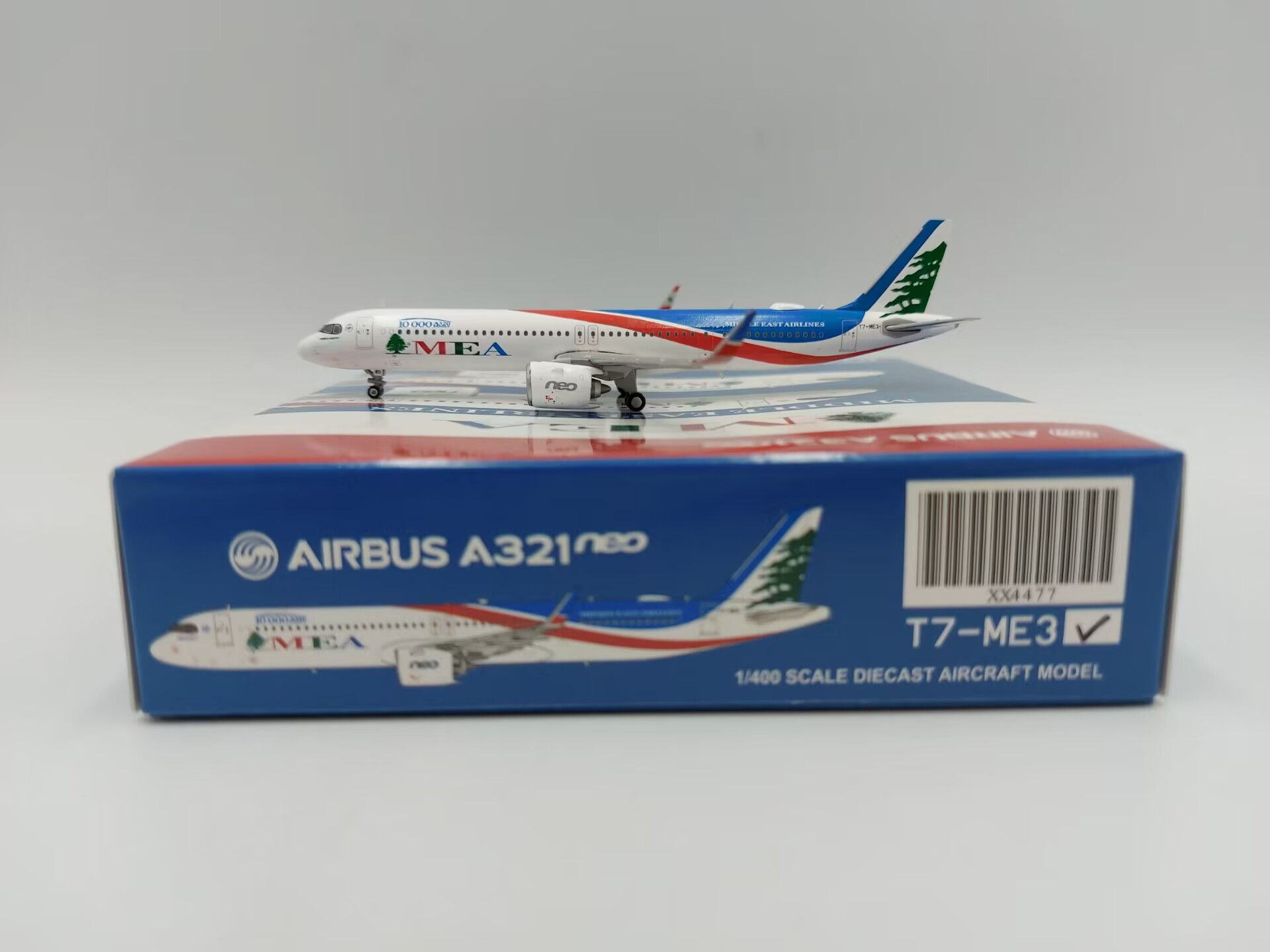 MEA A321neo Reg: T7-ME3 " 10000TH A320 FAMILY" 1:400 JC Wings Diecast XX4477 (E)