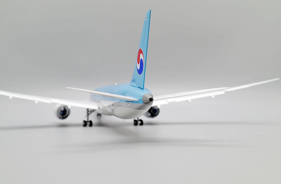 Thumbnail: "Flaps Down" Korean Air B787-9 Reg: HL8345 EW Wings Diecast 1:200 EW2789012A