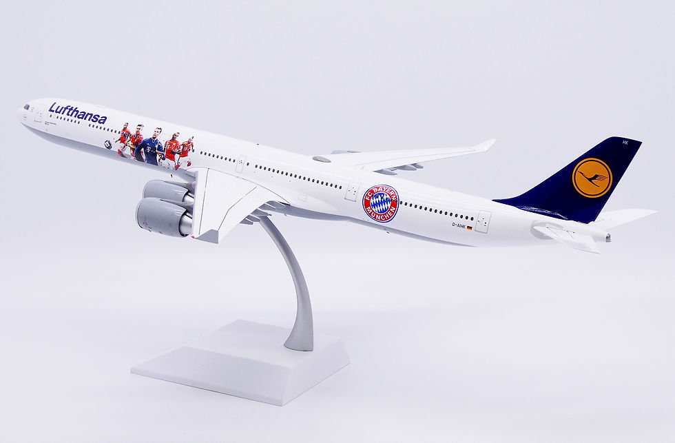 Thumbnail: XX20689 1:200 Lufthansa A340-600 "OC" "FC Bayern München" D-AIHK