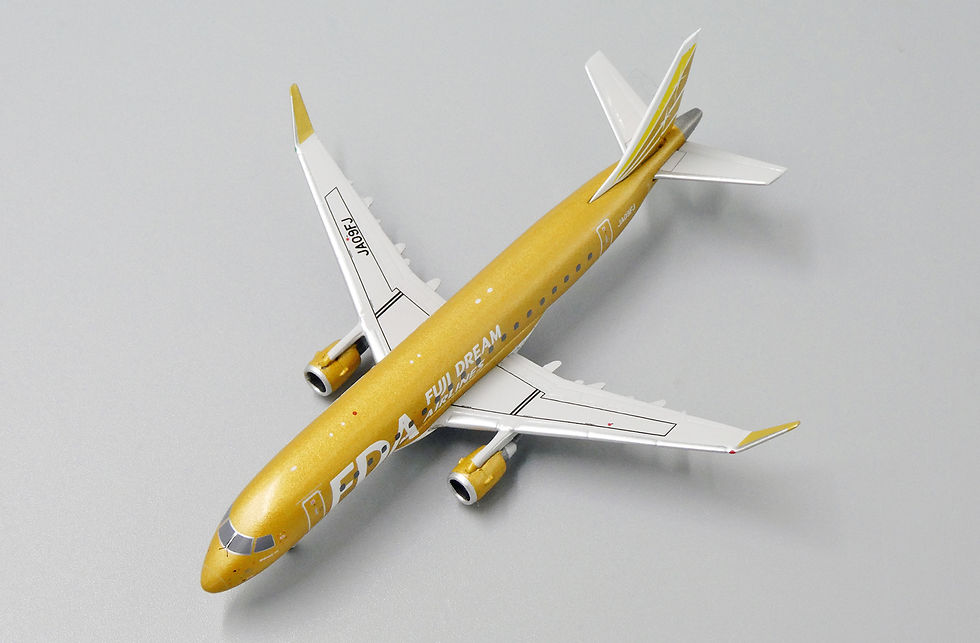 Thumbnail: FDA ERJ-175STD Reg: JA09FJ EW Wings Scale 1:400 Diecast model EW4175004 (E)