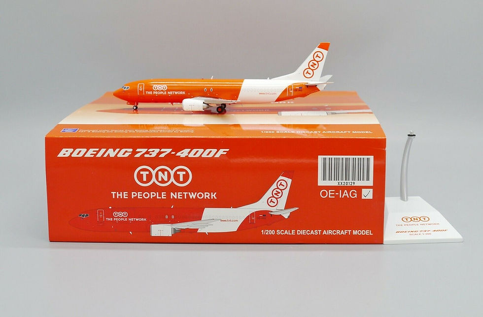 TNT B737-400(SF) Reg: OE-IAG JC Wings Scale 1:200 Diecast model XX20129