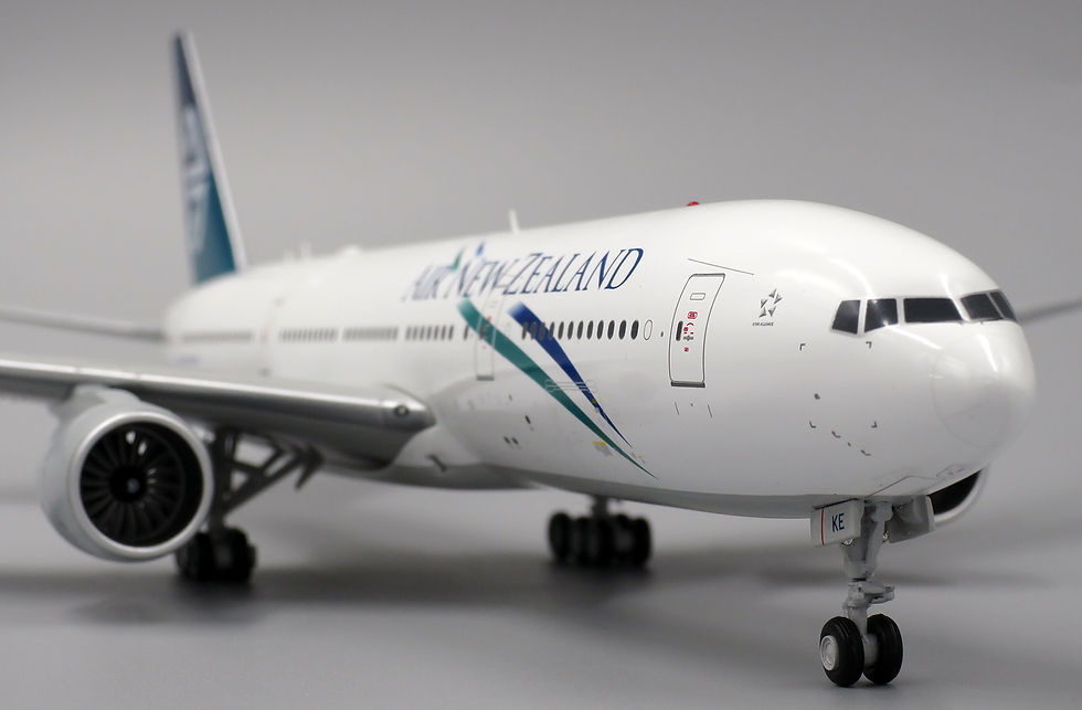Thumbnail: Air New Zealand B777-200ER Reg: ZK-OKE Scale 1:200 Diecast model XX2149