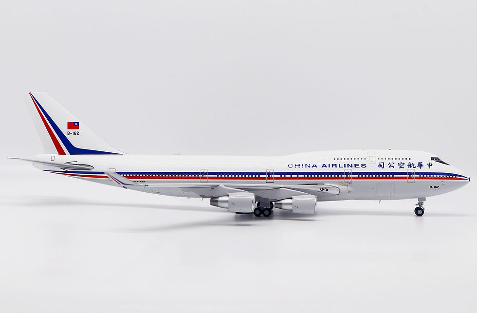 Thumbnail: China Airlines B747-400 Reg: B-162 "OC" JC Wings Scale 1:200 Diecast XX20533