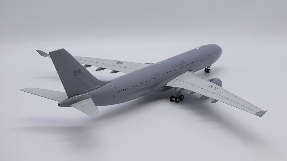 Thumbnail: RCAF CC-330 Reg: 330003 JC Wings Scale 1:200 Diecast model LH2461 (E)