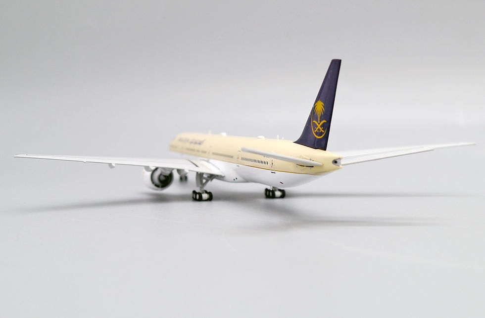 Thumbnail: Saudi B777-300ER Reg: HZ-AK38 JC Wings Scale 1:400 Diecast model XX4476 (E)