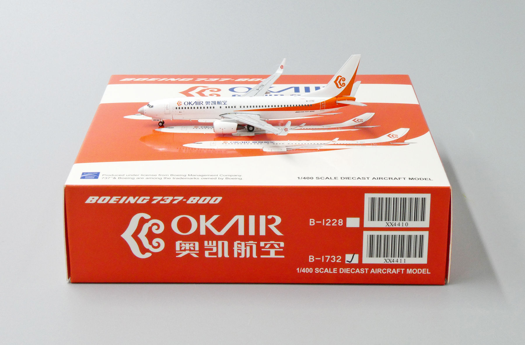 Okay Airways B737-800 Reg: B-1732 JC Wings Scale 1:400 Diecast model XX4411