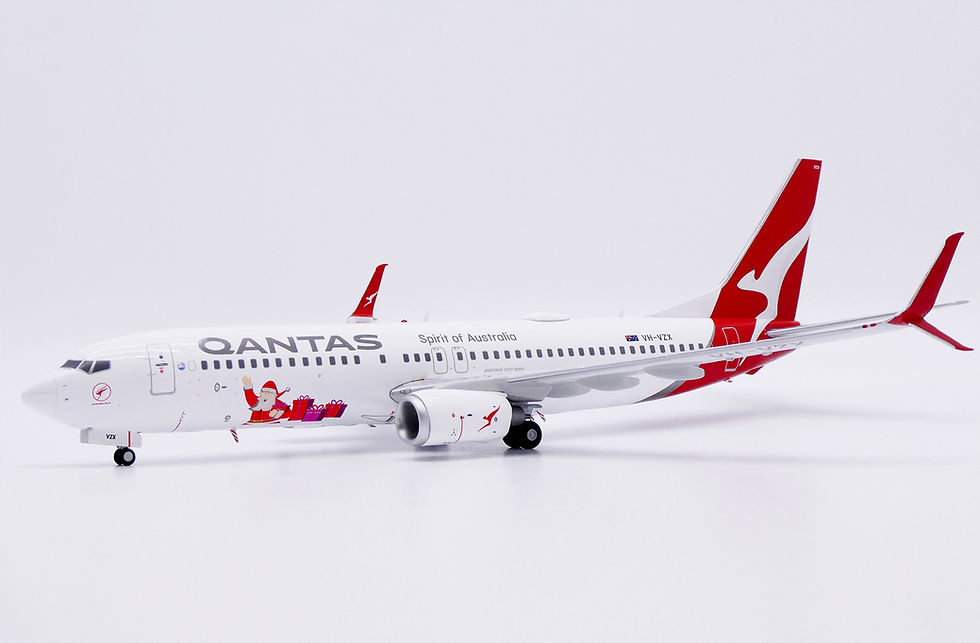 Thumbnail: XX20746 1:200 Qantas B737-800 "NC" "Santa" VH-VZX
