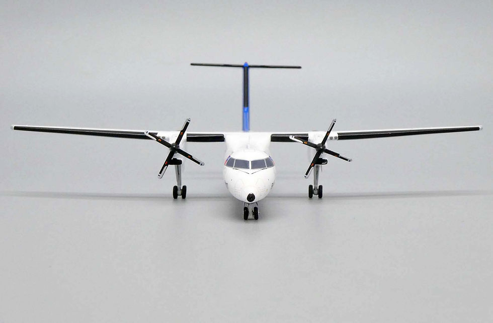 Thumbnail: Great China Air Dash8-Q300 Reg: B-15237 JC Wings Scale 1:200 Diecast ALB2GCA237