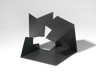 La dialéctica del adentro y el afuera