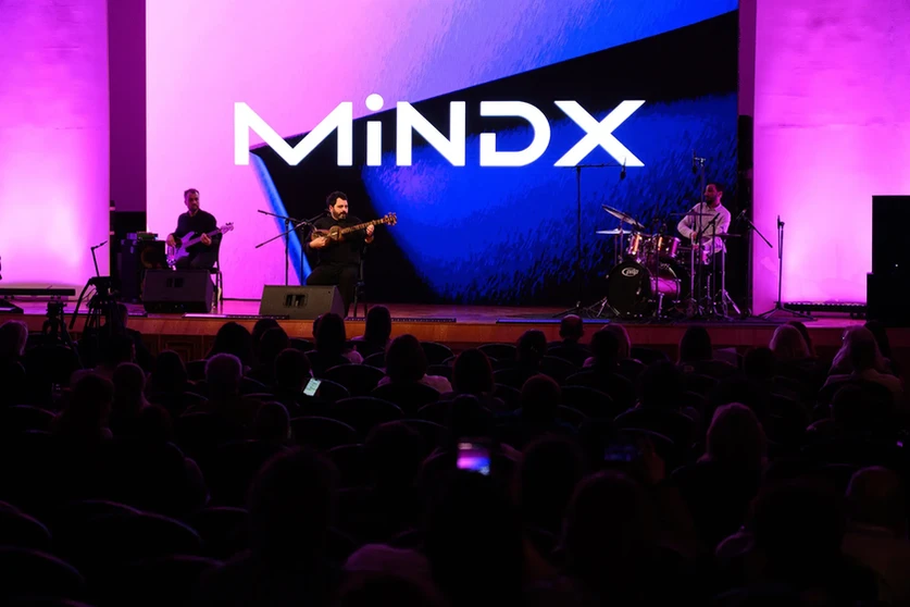 Closing concert: MV and friends