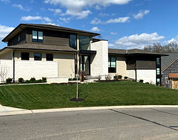 3904 Exterior Sunny.jpg