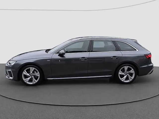 Audi A4 Avant 40 TDI quattro – Der vielseitige Kombi aus Straubing