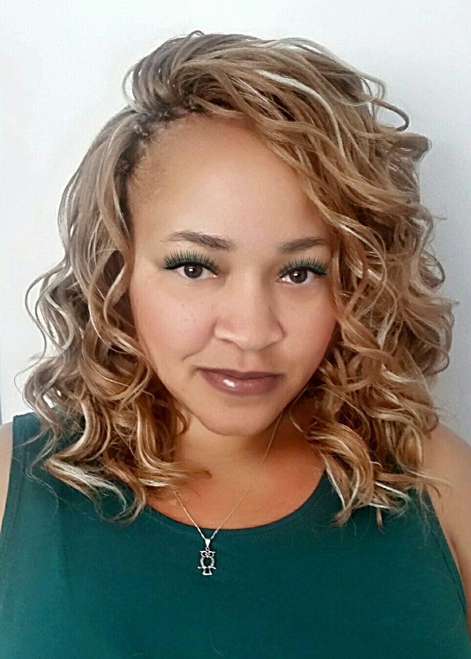 Crochet Braids By Twana Kima Ocean Wave 27/613